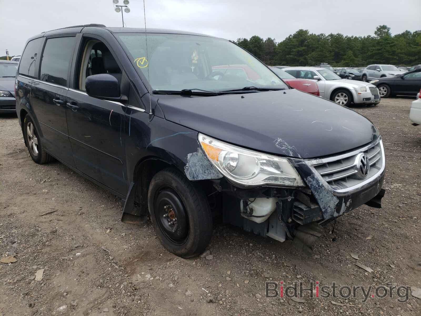 Photo 2V4RW5DG9BR670025 - VOLKSWAGEN ROUTAN 2011