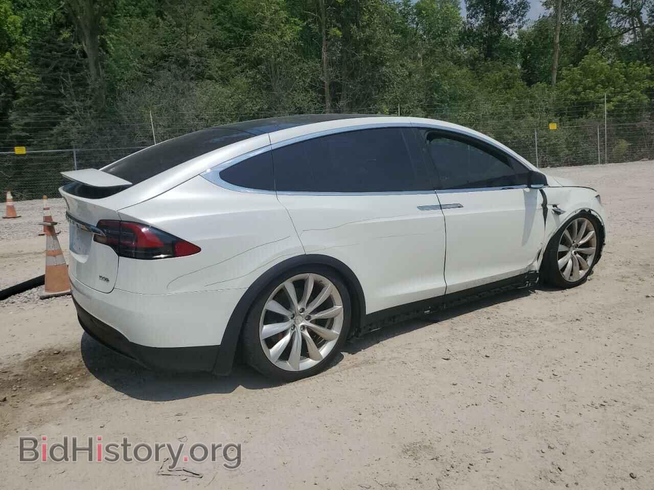 2017 TESLA MODEL X - VIN: 5YJXCBE20HF057694 - Photo 3