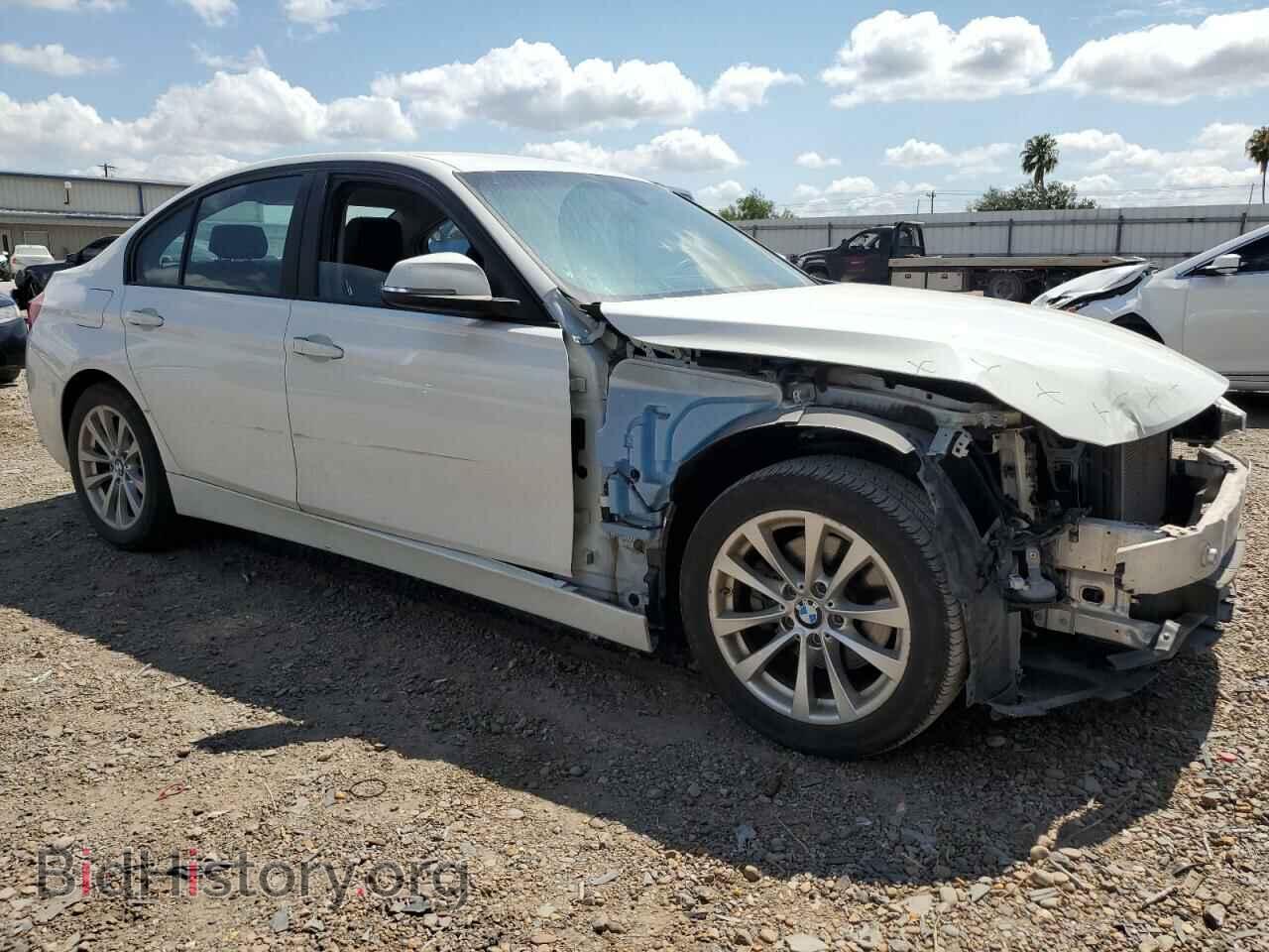 2016 BMW 3 SERIES - VIN: WBA8E1G55GNU11965 - Фото 4
