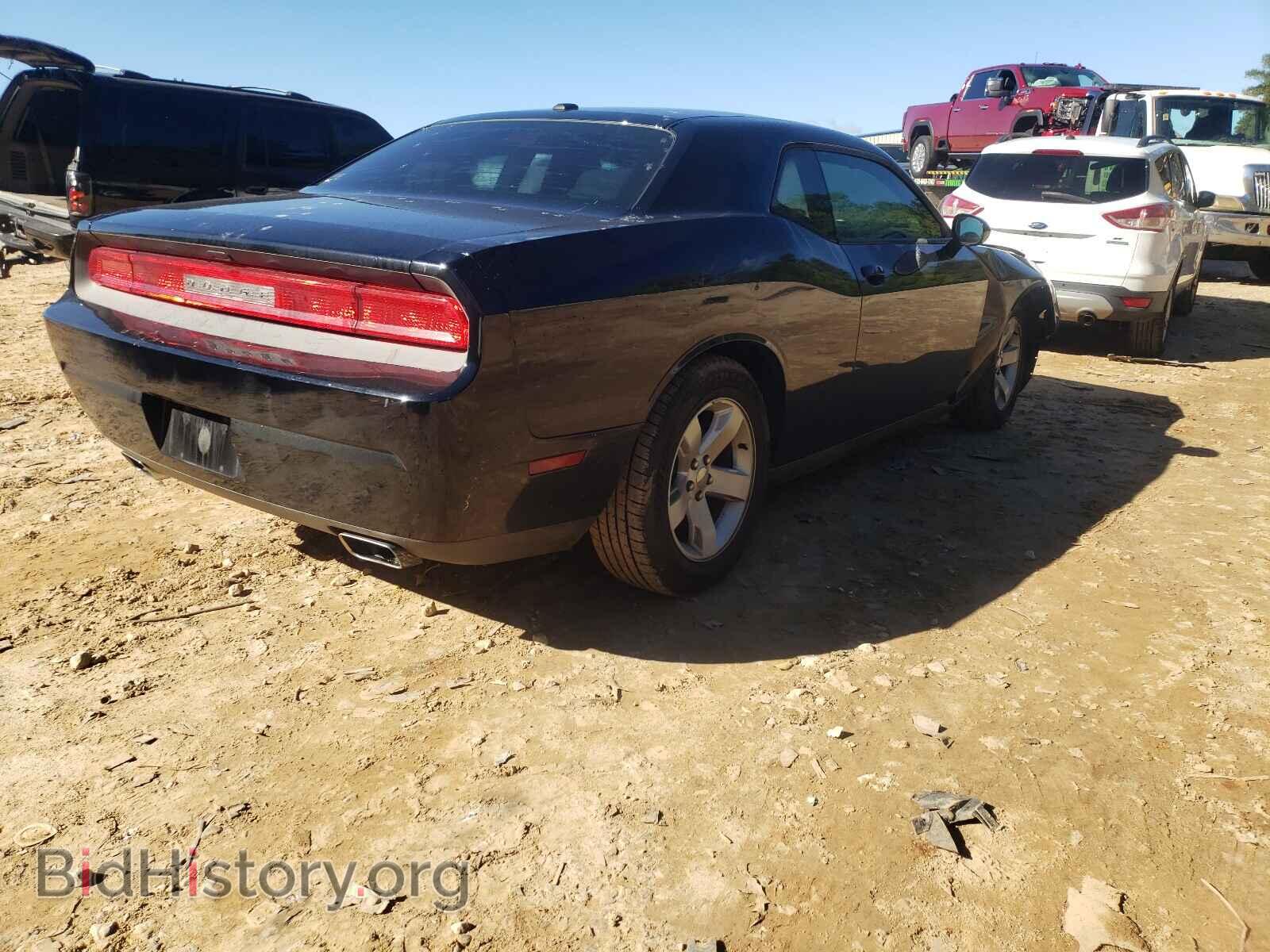2012 DODGE CHALLENGER - VIN: 2C3CDYAG4CH144568 - Photo 4