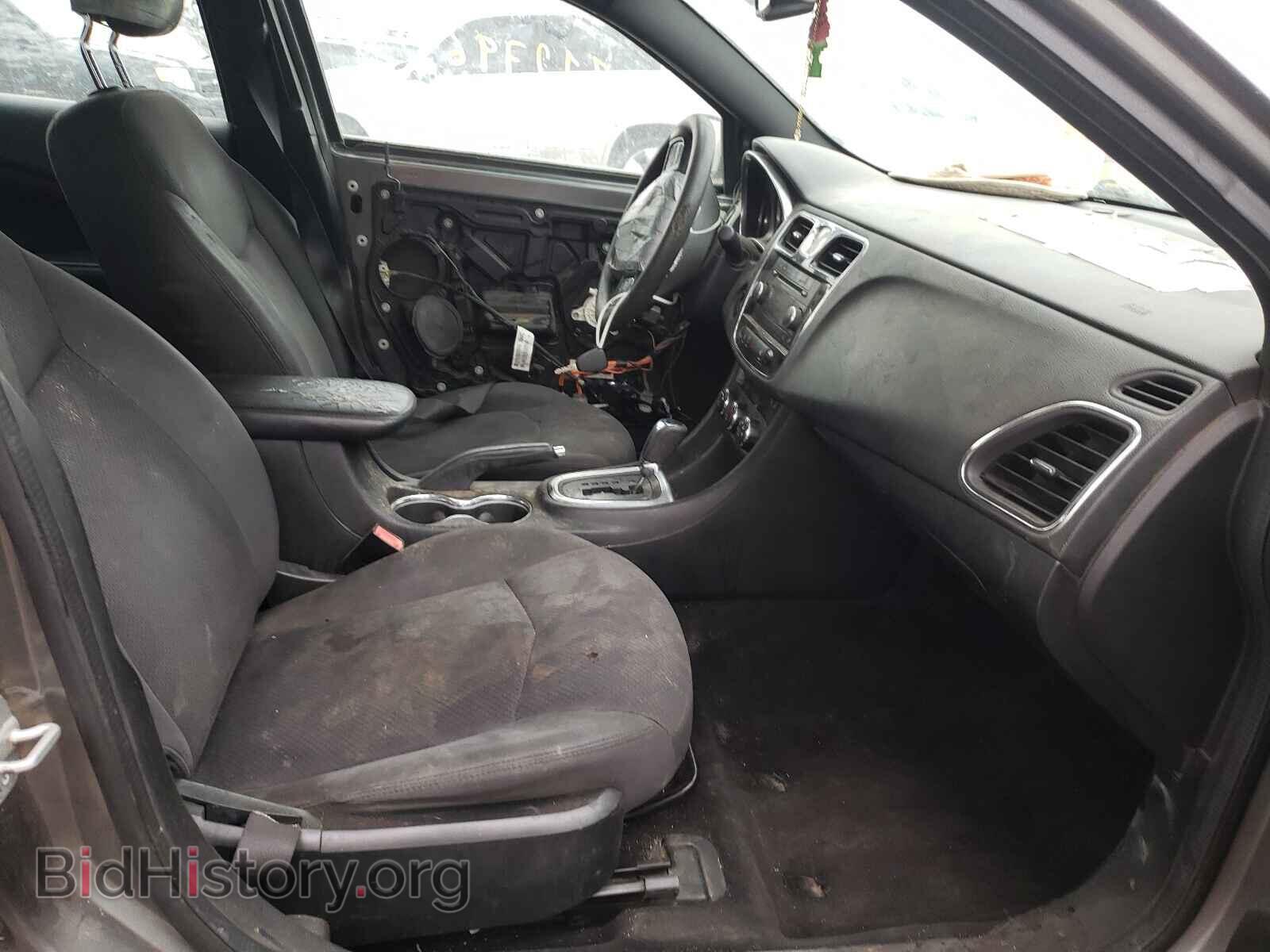 2013 CHRYSLER 200 - VIN: 1C3CCBAG3DN767351 - Фото 5