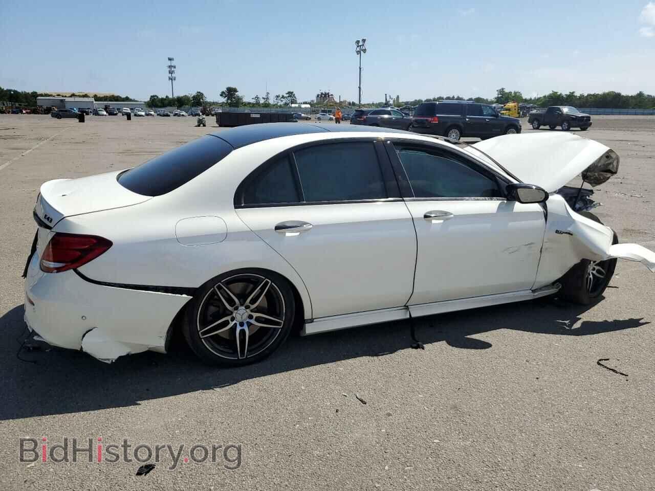 2018 MERCEDES-BENZ E-CLASS - VIN: WDDZF6EB3JA393111 - Фото 3
