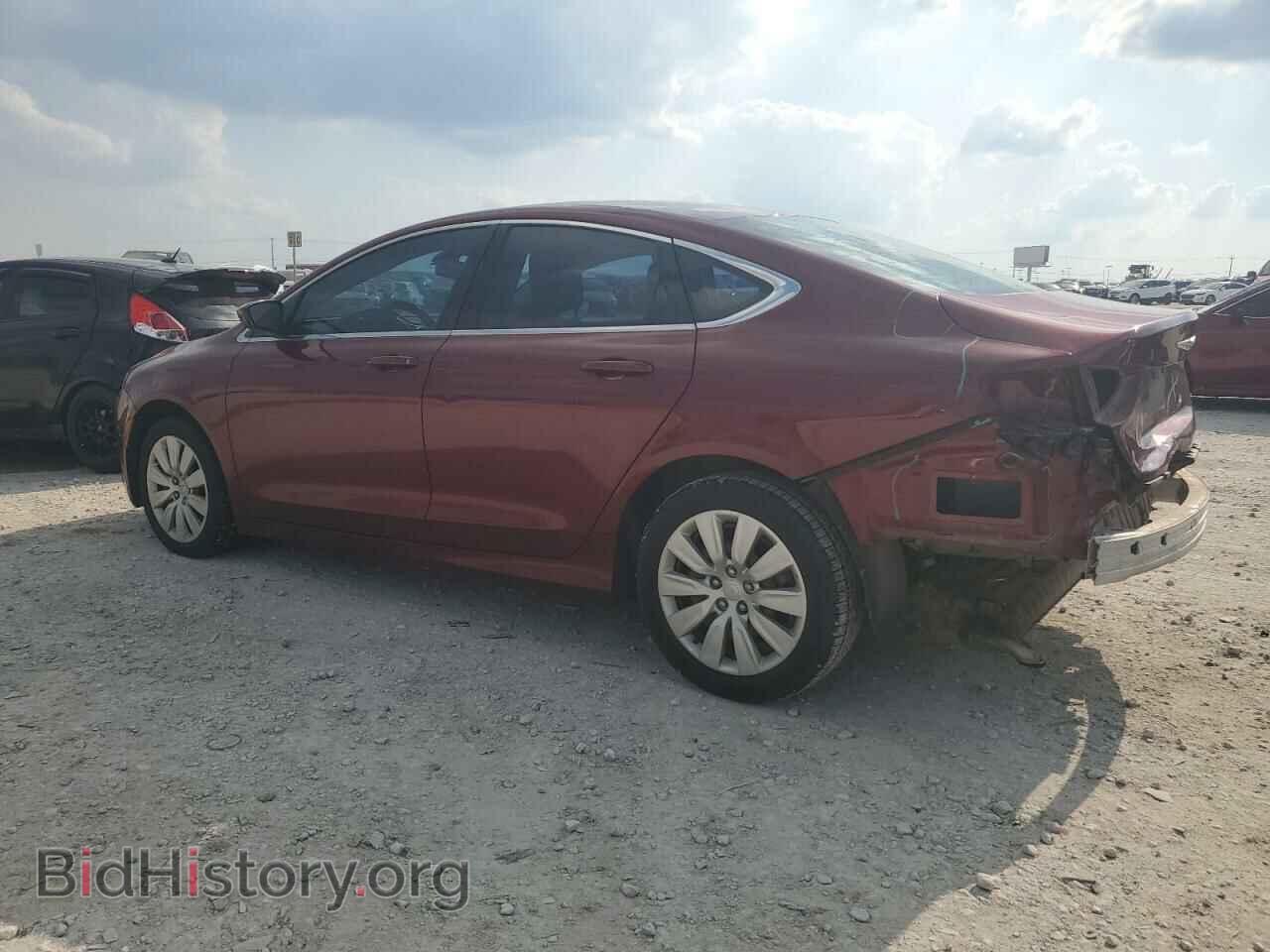 2016 CHRYSLER 200 - VIN: 1C3CCCFB5GN124765 - Фото 2