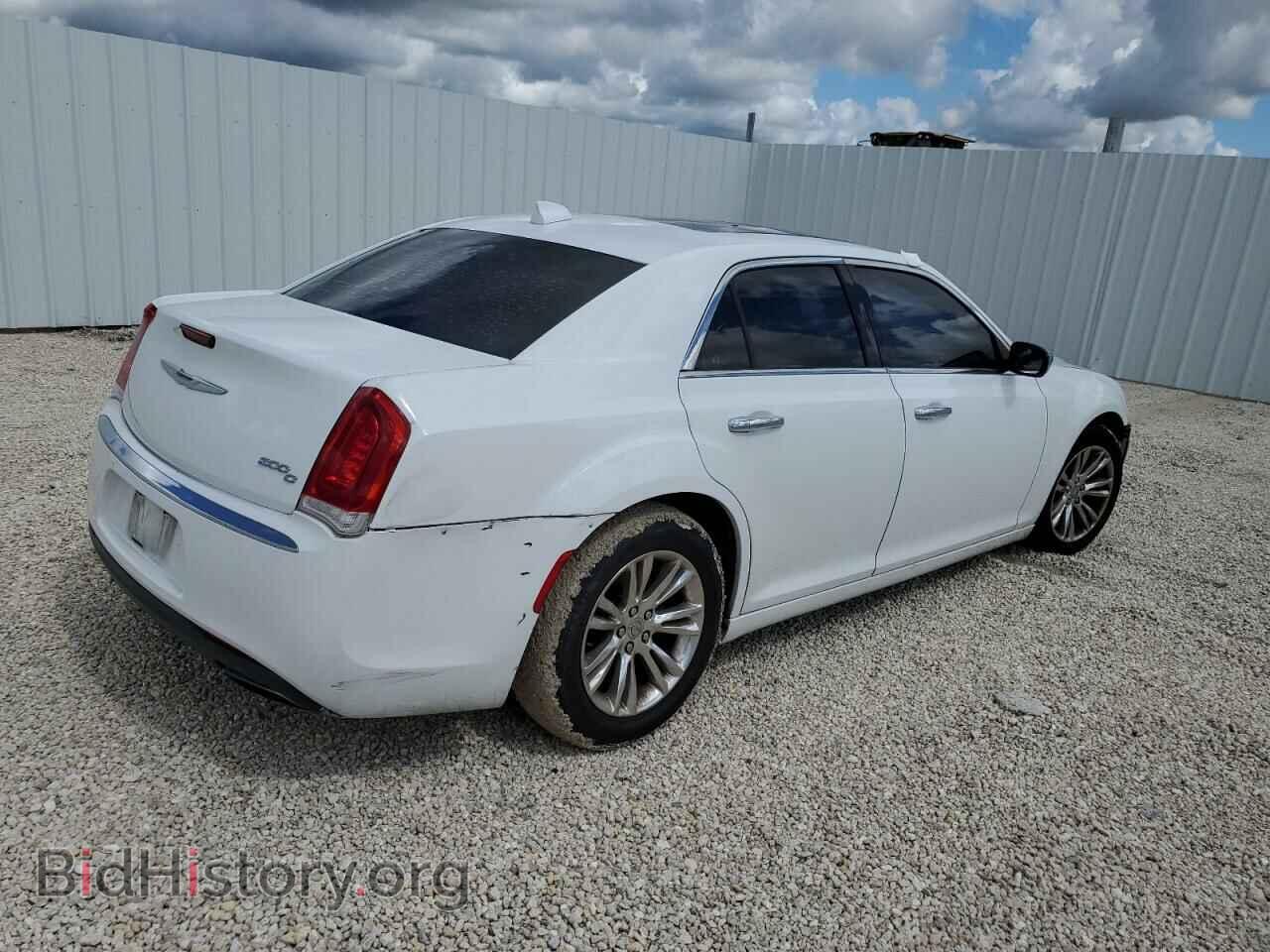 2015 CHRYSLER 300 - VIN: 2C3CCAEG2FH755580 - Фото 3
