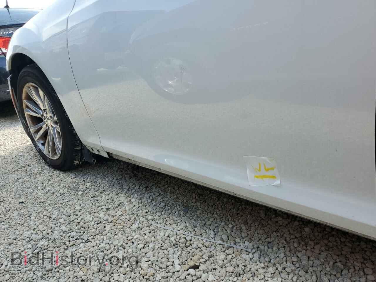 2015 CHRYSLER 300 - VIN: 2C3CCAEG2FH755580 - Фото 10