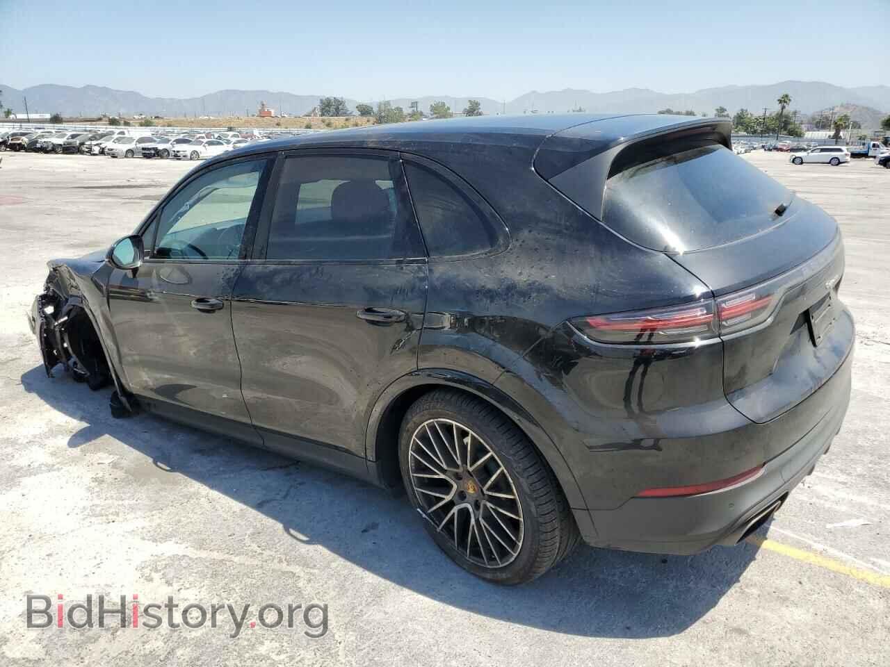 2019 PORSCHE CAYENNE - VIN: WP1AA2AY0KDA18686 - Фото 2