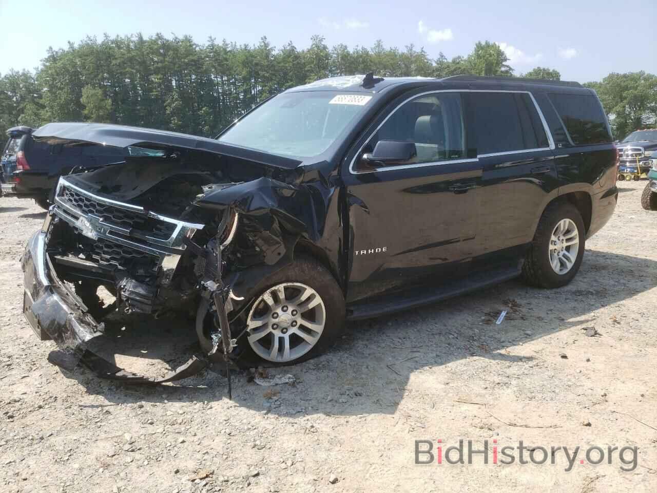 Photo 1GNSKBKC8JR382935 - CHEVROLET TAHOE 2018