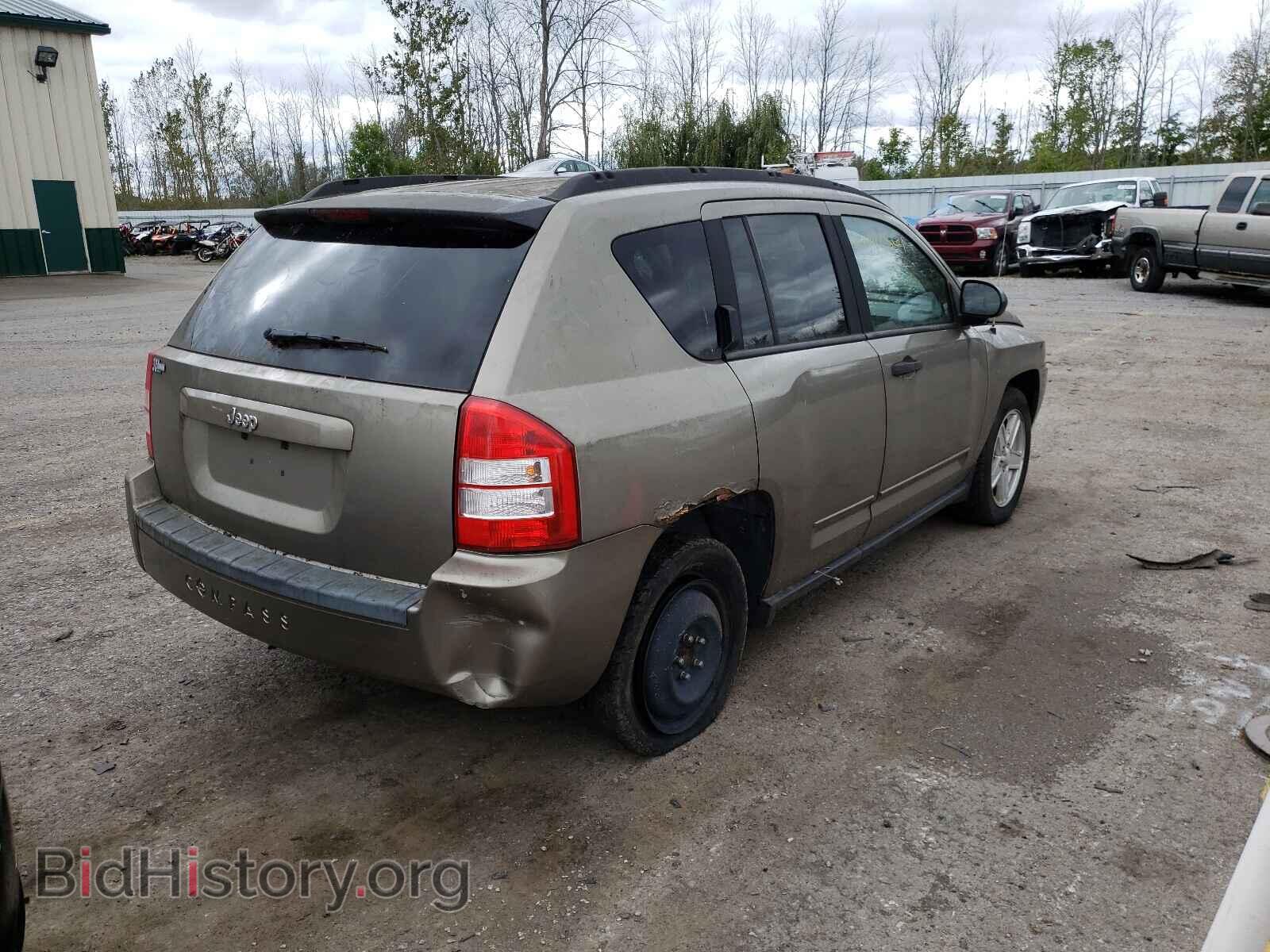 2008 JEEP COMPASS - VIN: 1J8FT47WX8D727498 - Фото 4