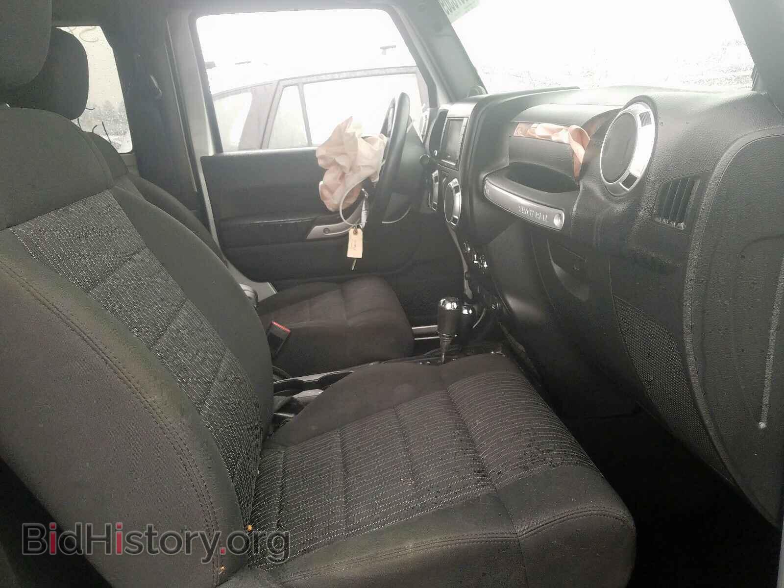2011 JEEP WRANGLER - VIN: 1J4AA5D19BL506584 - Фото 5