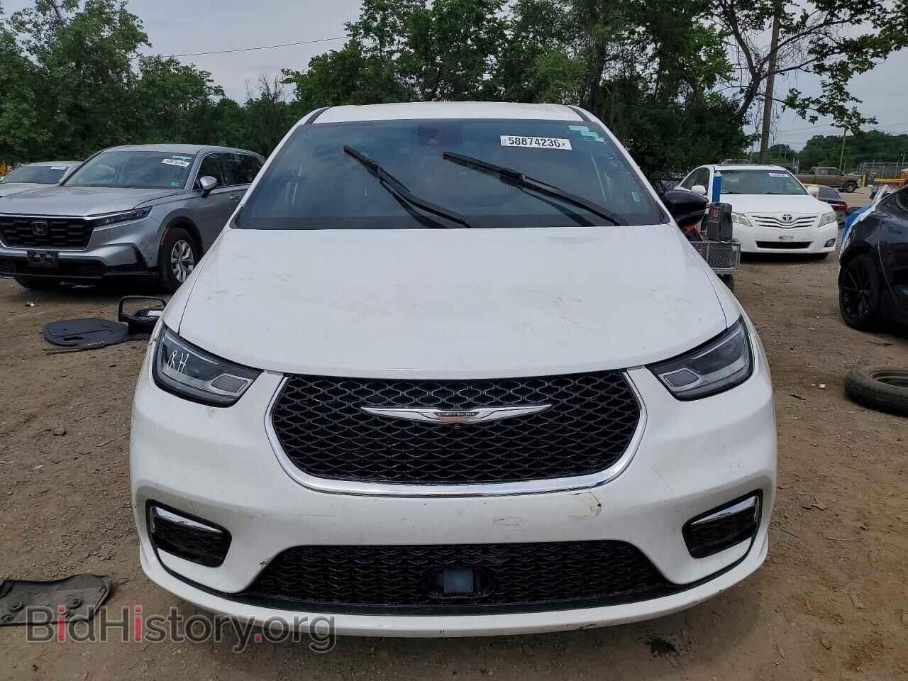 2025 CHRYSLER PACIFICA - VIN: 2C4RC1S71SR565137 - Photo 5