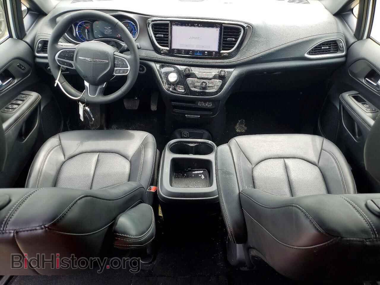 2025 CHRYSLER PACIFICA - VIN: 2C4RC1S71SR565137 - Photo 8