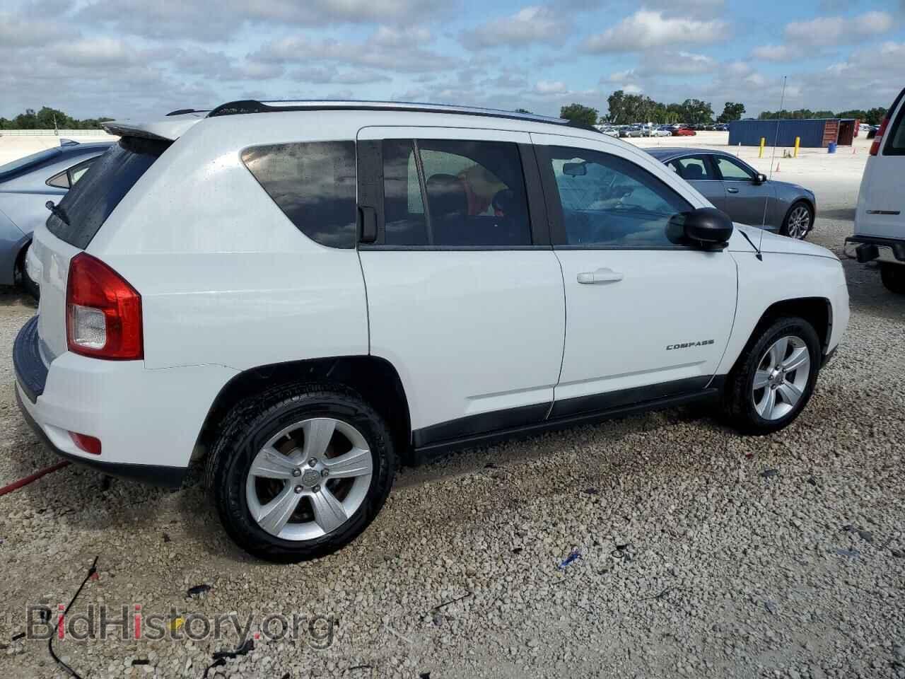 2011 JEEP COMPASS - VIN: 1J4NF1FB3BD158678 - Фото 3