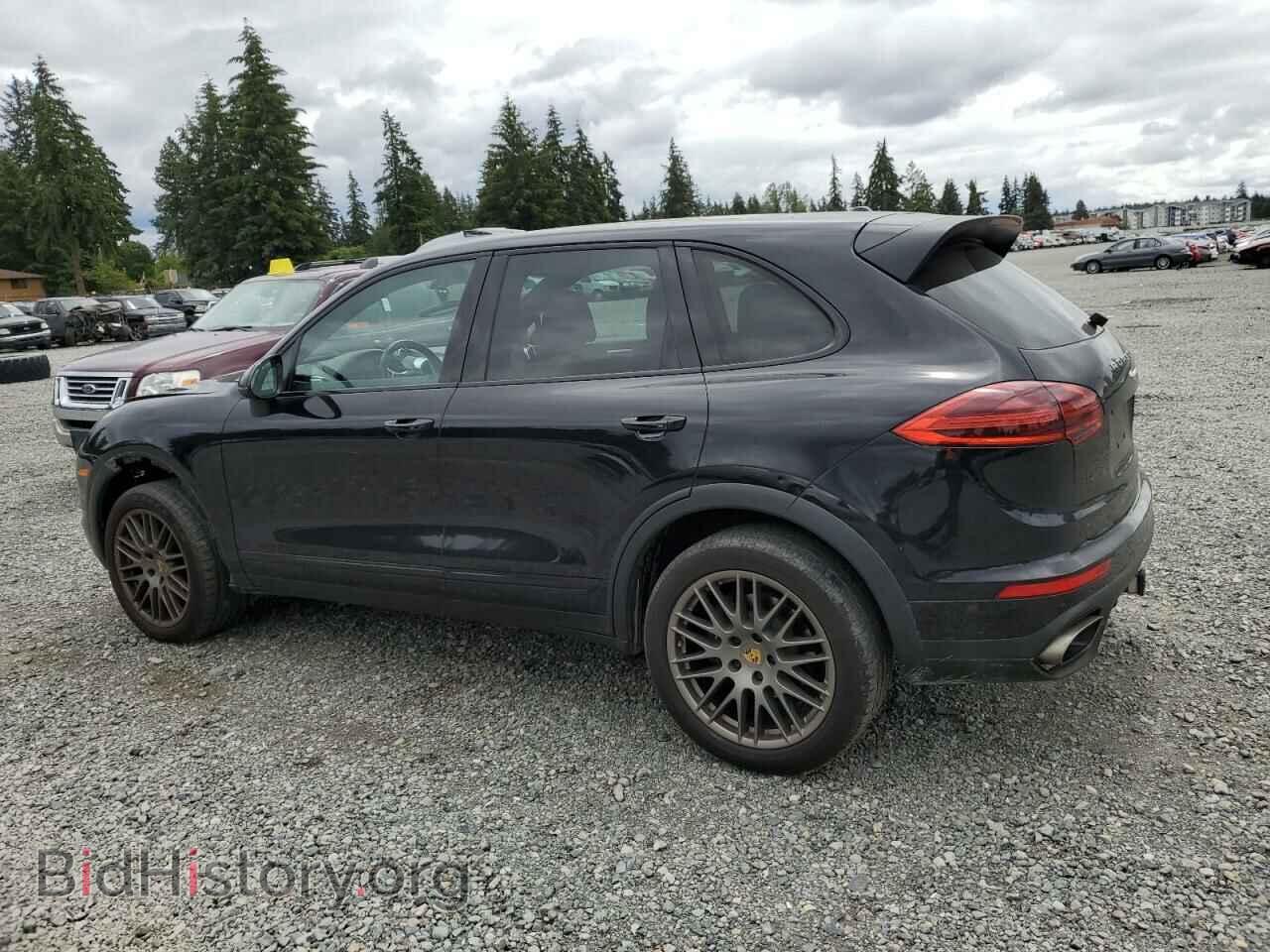 2017 PORSCHE CAYENNE - VIN: WP1AA2A28HKA83477 - Фото 2