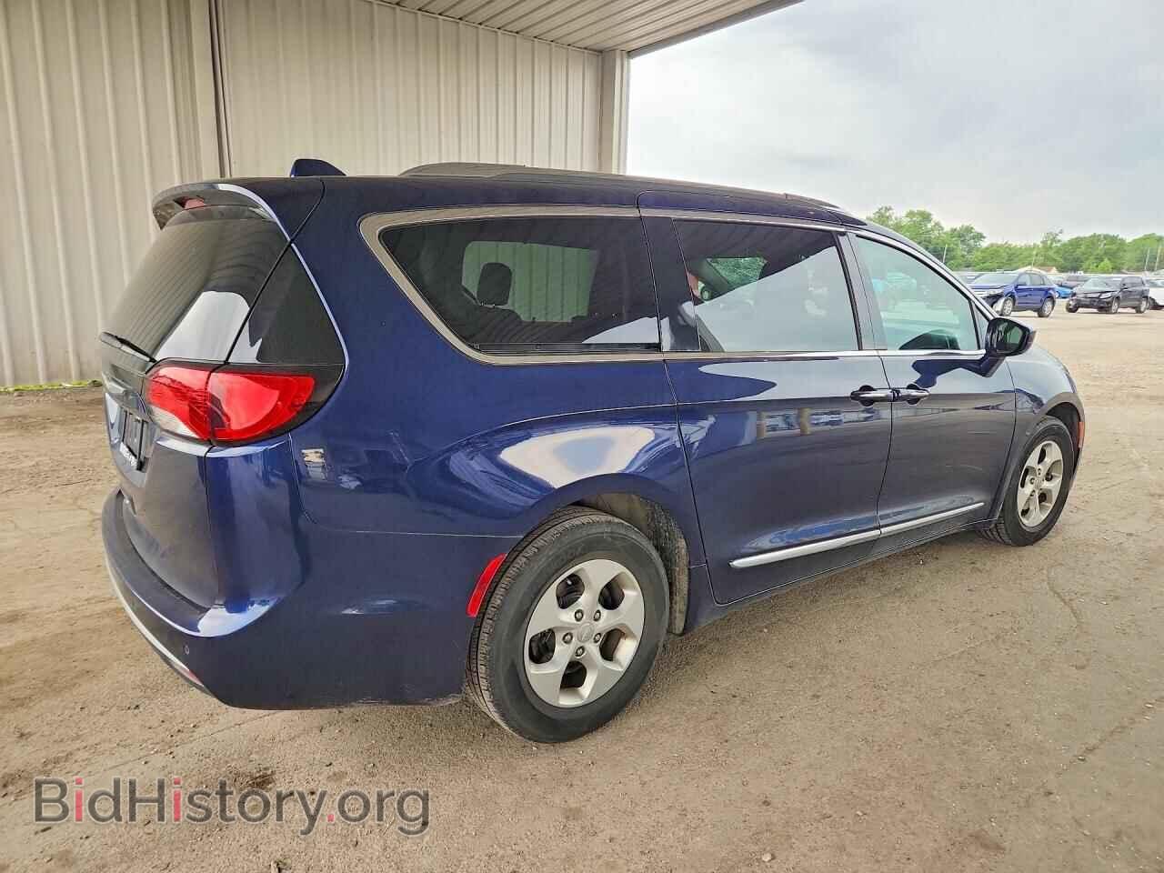 2017 CHRYSLER PACIFICA - VIN: 2C4RC1EG9HR669802 - Photo 3