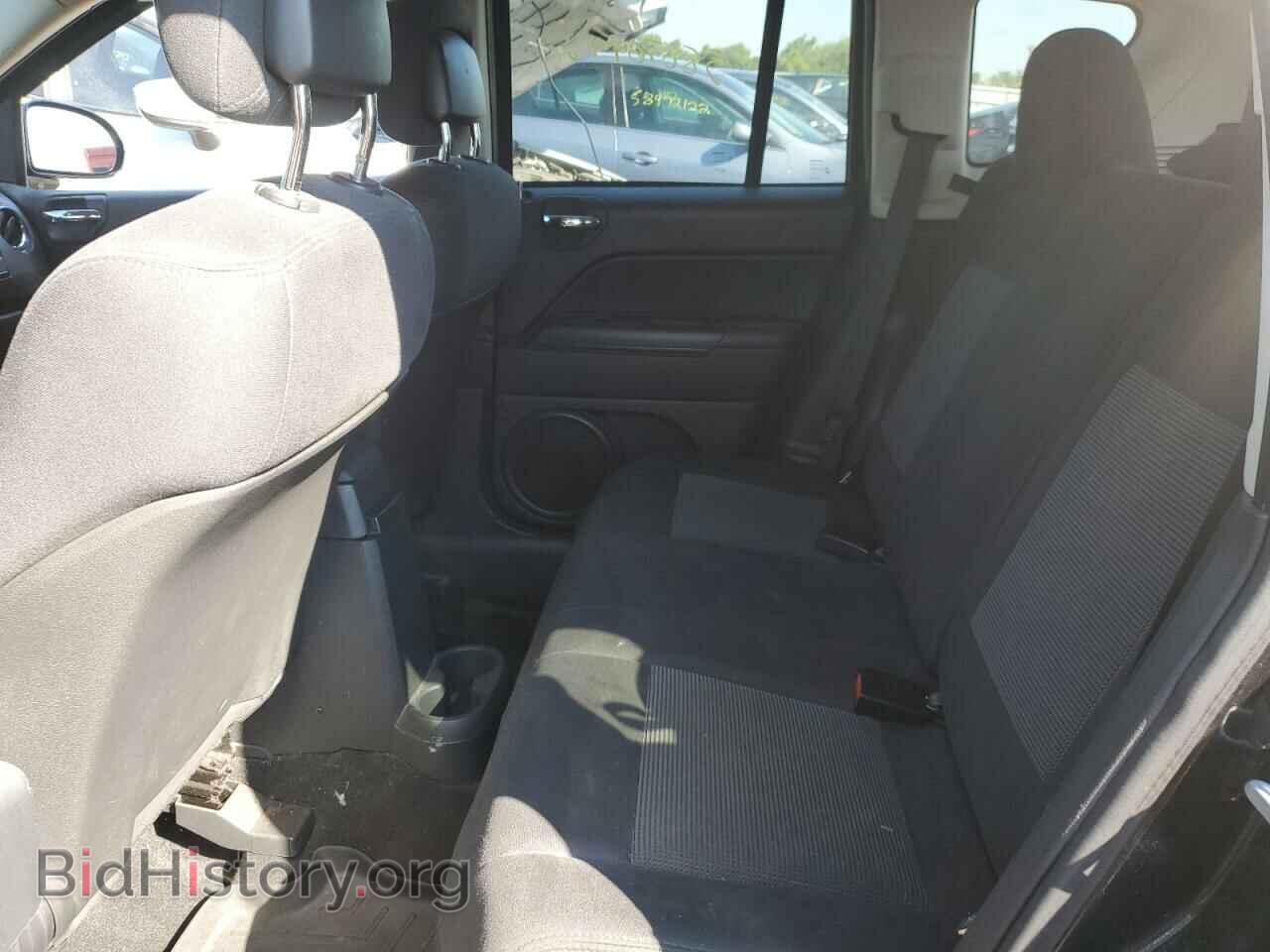 2011 JEEP COMPASS - VIN: 1J4NT1FB9BD162128 - Photo 6