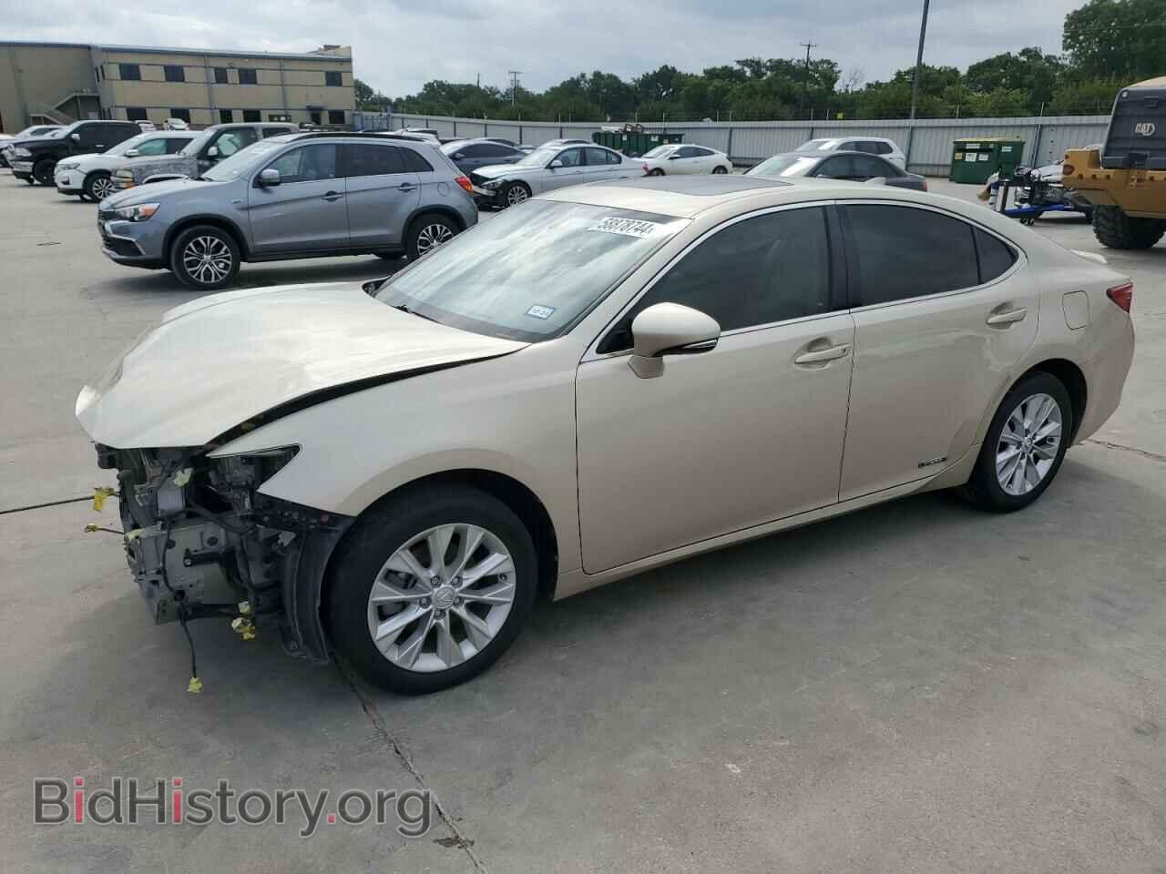 Photo JTHBW1GG4F2080608 - LEXUS ES300 2015