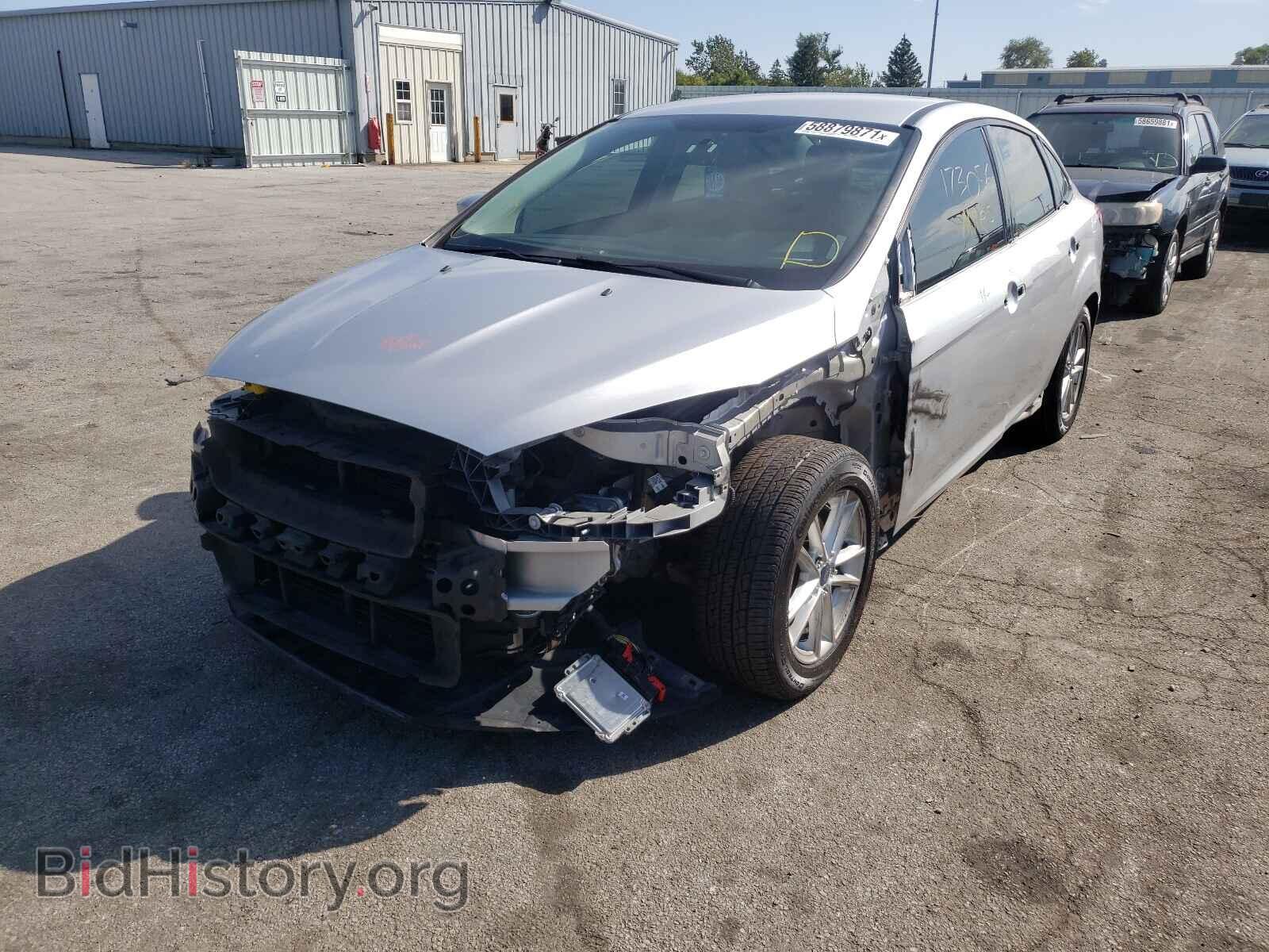 2016 FORD FOCUS - VIN: 1FADP3F25GL250890 - Фото 2