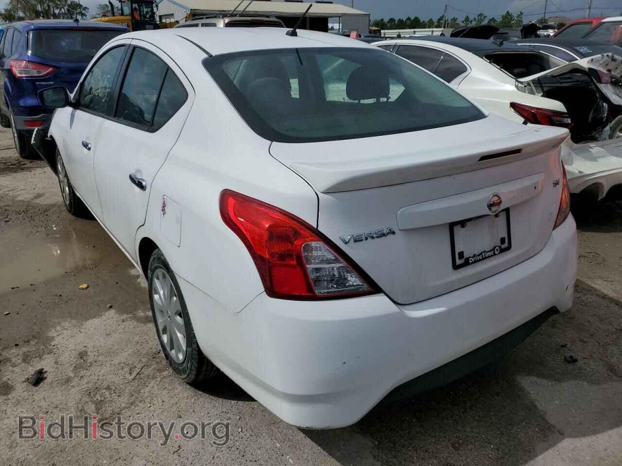 2017 NISSAN VERSA - VIN: 3N1CN7AP7HK441439 - Фото 3