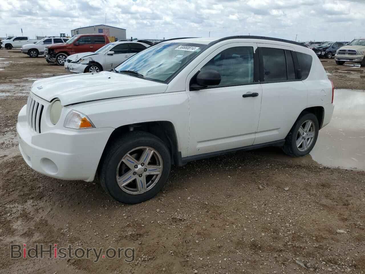 Фотография 1J8FF47W57D306052 - JEEP COMPASS 2007