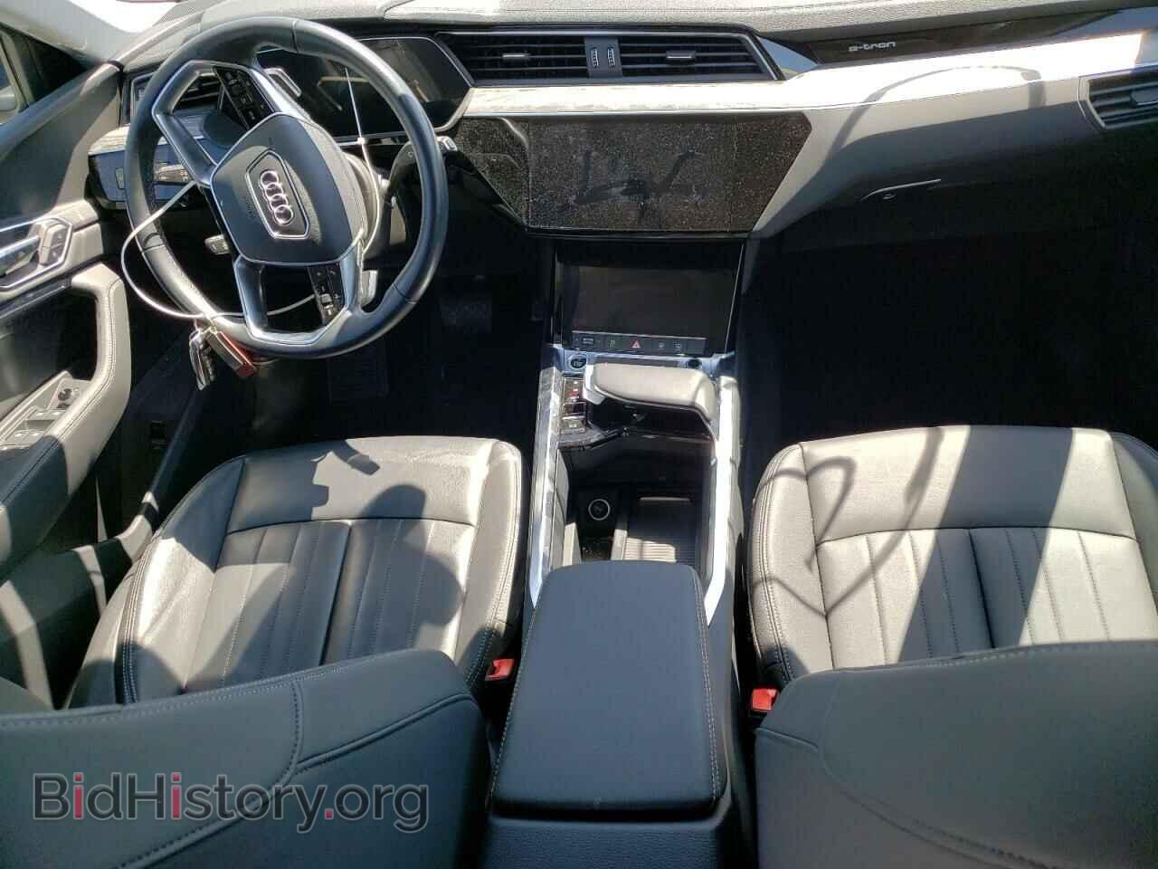 2021 AUDI E-TRON - VIN: WA1AAAGE6MB010898 - Photo 8