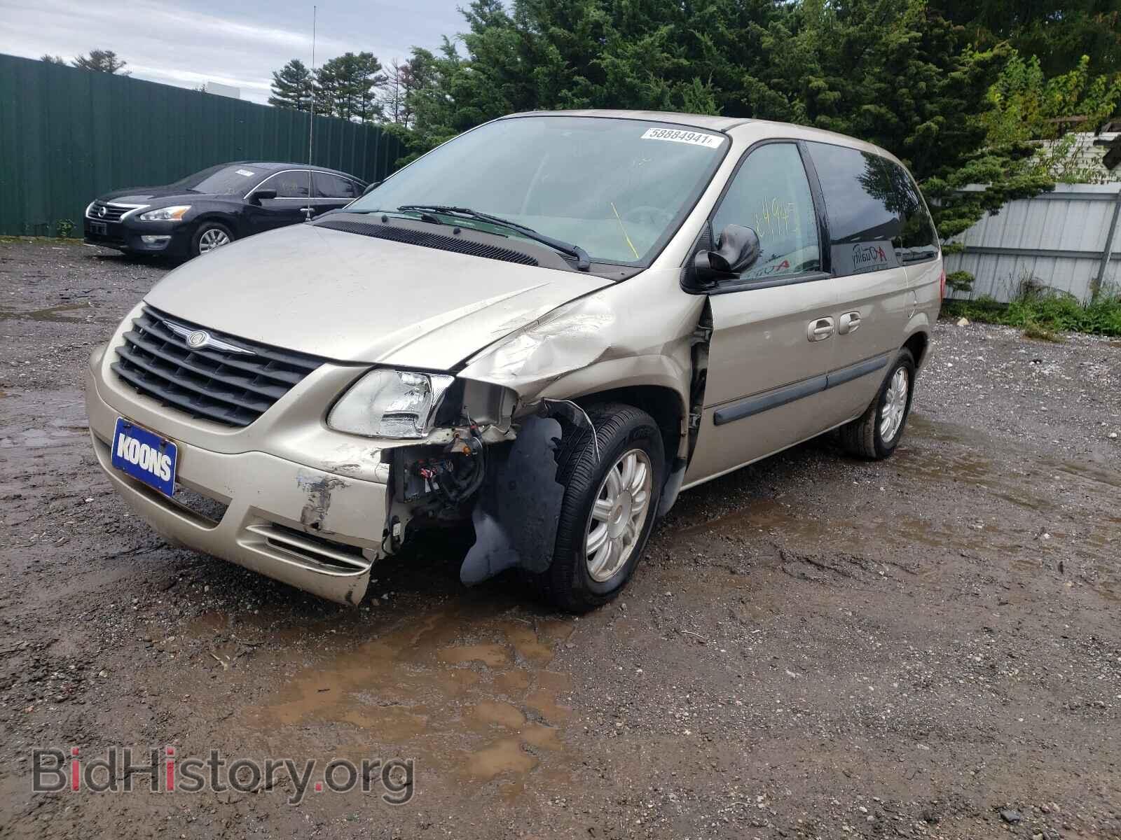 2006 CHRYSLER MINIVAN - VIN: 1A4GP45R46B537244 - Фото 2