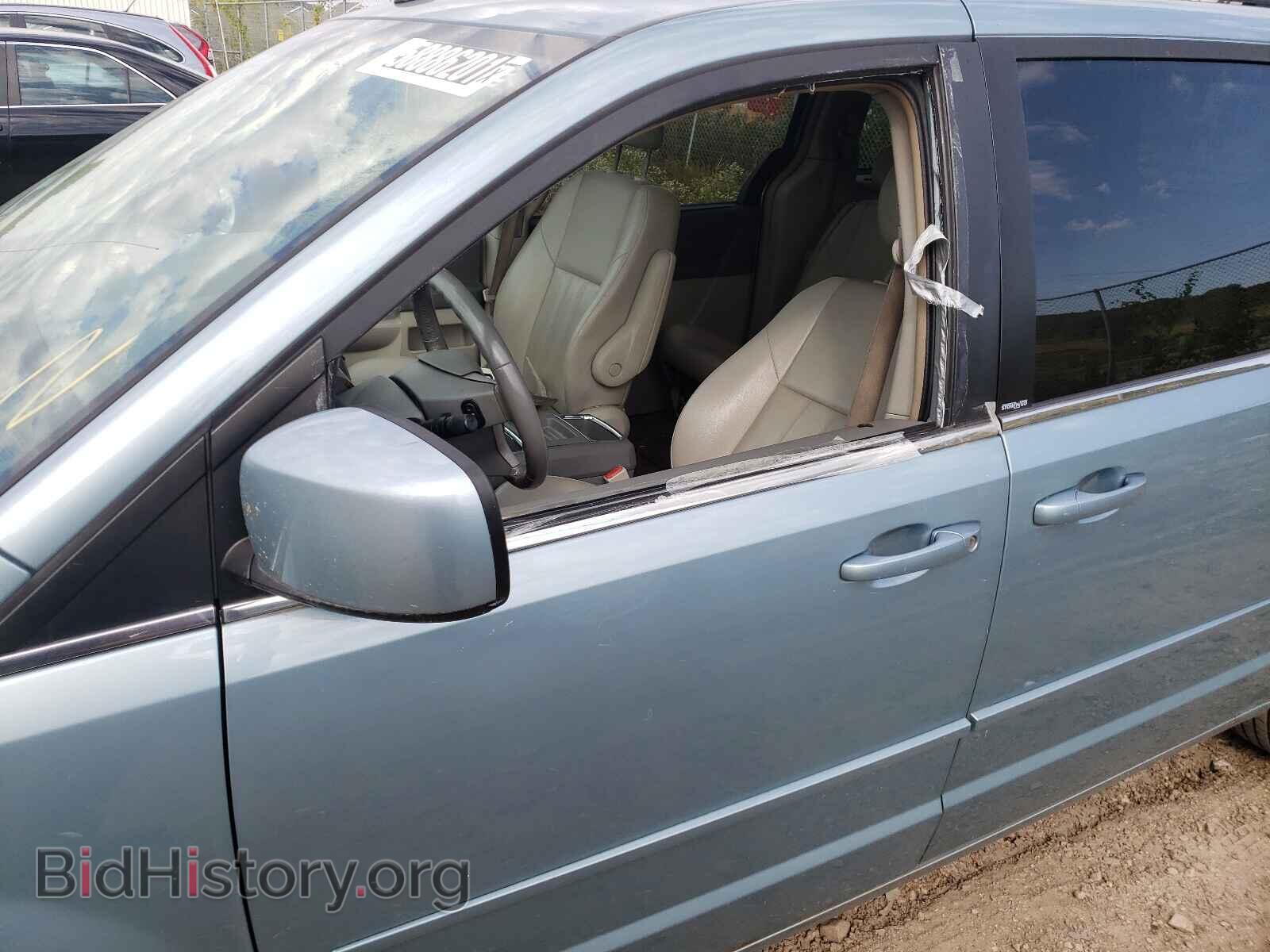 2008 CHRYSLER MINIVAN - VIN: 2A8HR54P08R732863 - Фото 9