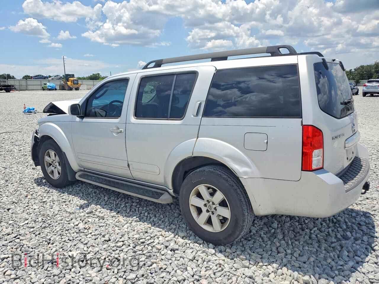 2011 NISSAN PATHFINDER - VIN: 5N1AR1NN2BC605803 - Фото 2