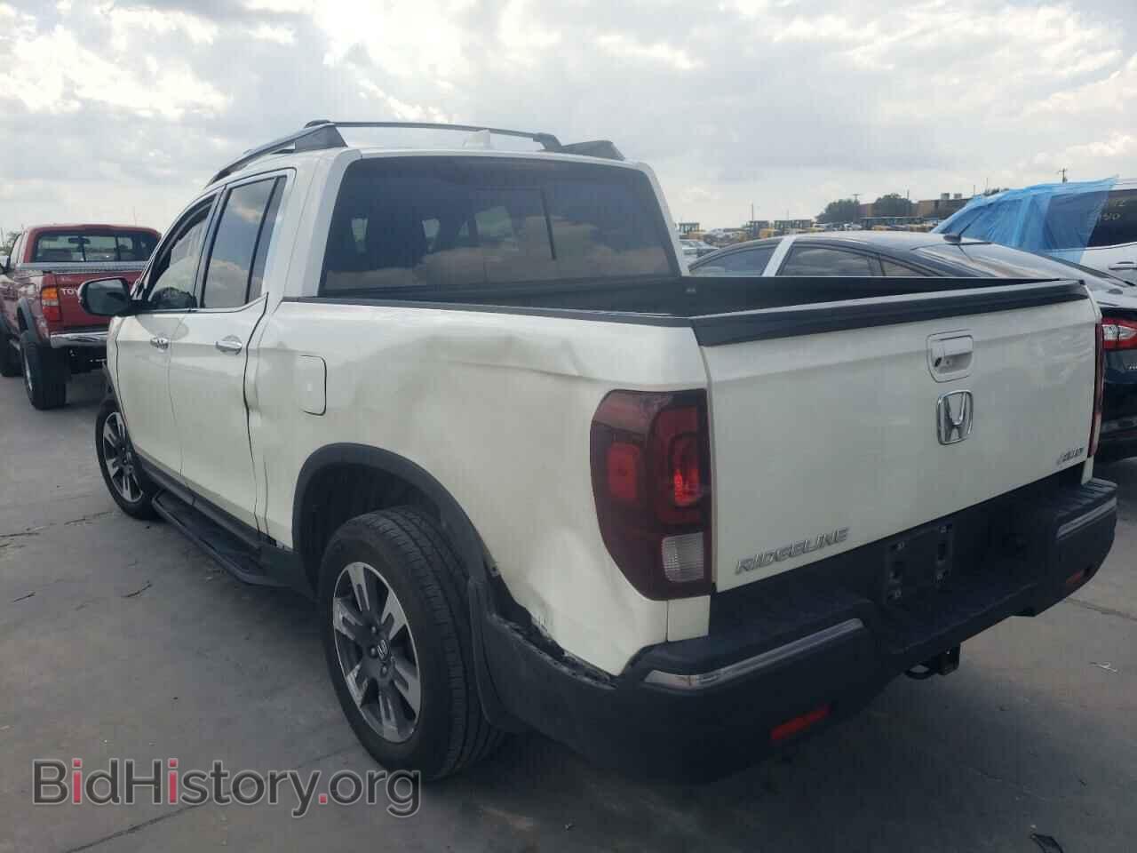 2018 HONDA RIDGELINE - VIN: 5FPYK3F71JB000084 - Фото 3