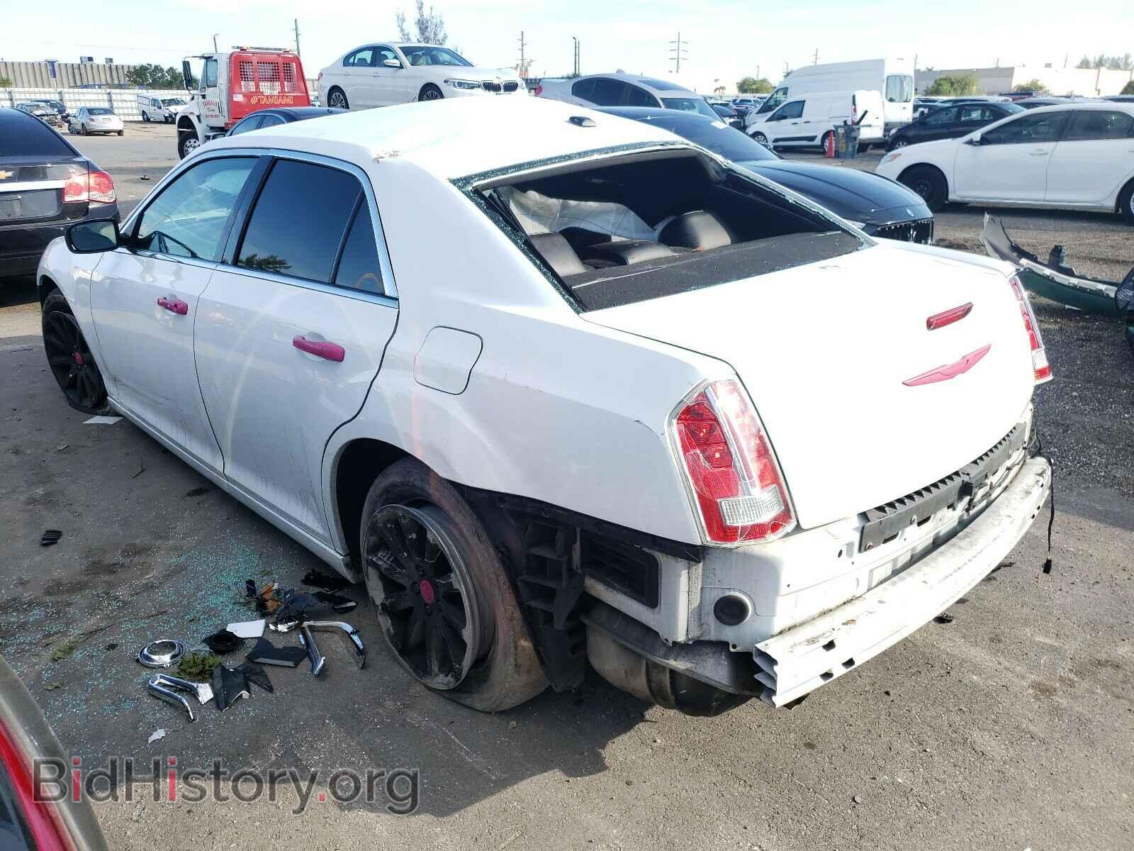 2014 CHRYSLER 300 - VIN: 2C3CCAEG8EH235589 - Фото 3