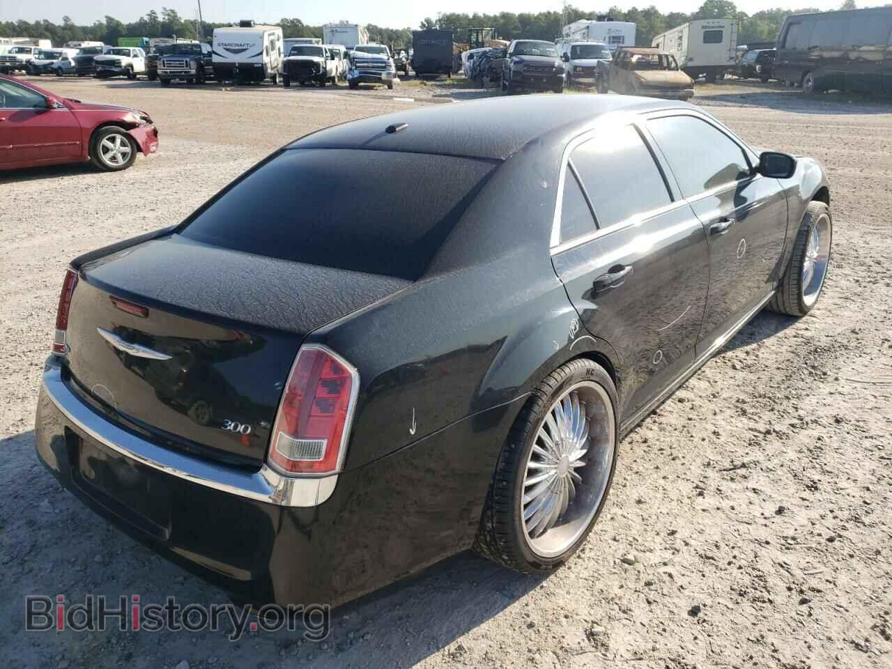 2014 CHRYSLER 300 - VIN: 2C3CCARG0EH157867 - Фото 4