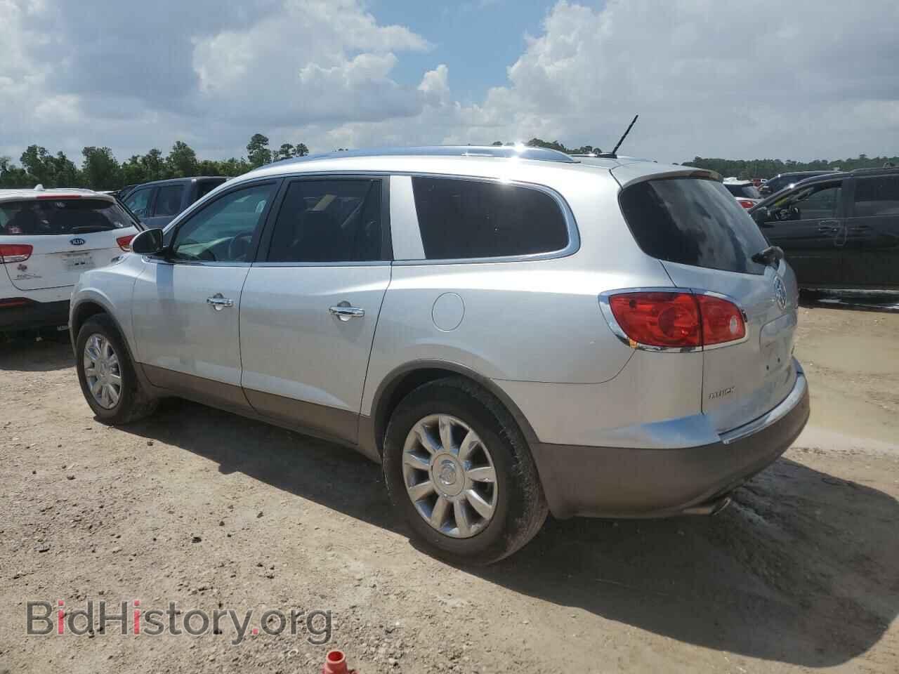 2012 BUICK ENCLAVE - VIN: 5GAKRCED0CJ323749 - Photo 2