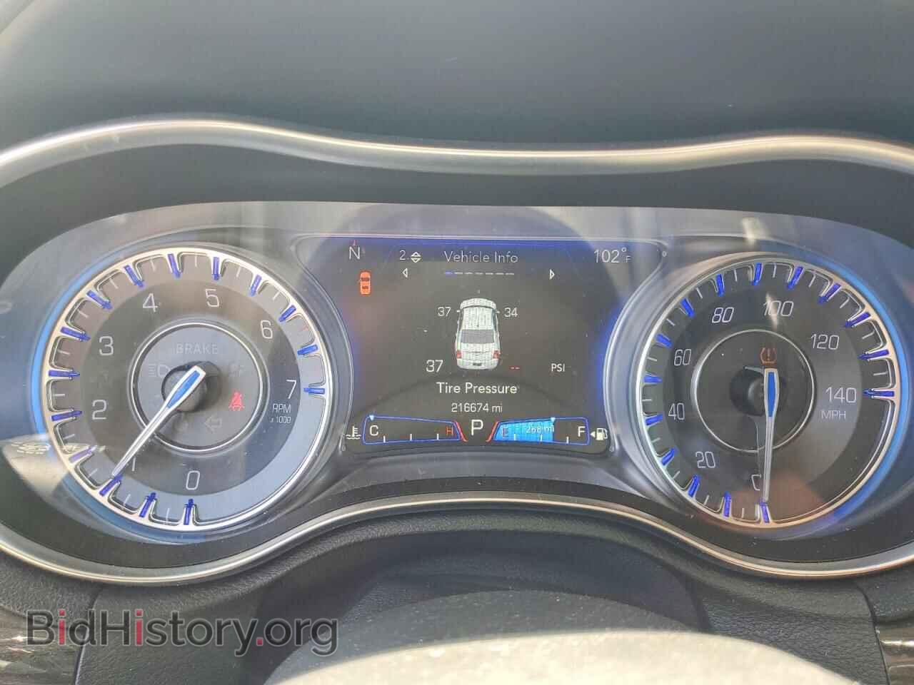 2016 CHRYSLER 300 - VIN: 2C3CCAAG2GH206890 - Photo 9