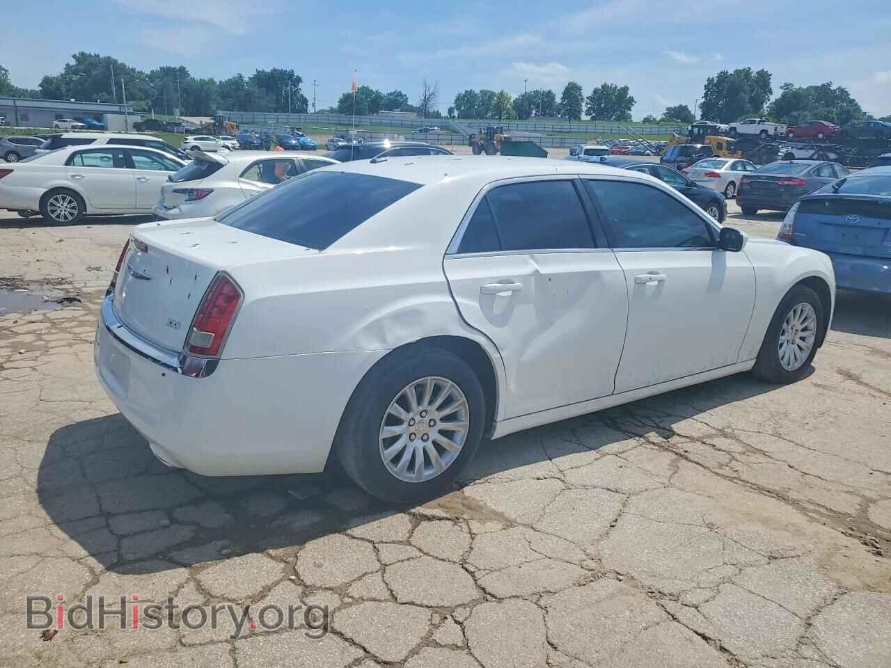 2013 CHRYSLER 300 - VIN: 2C3CCAAG7DH728426 - Фото 3