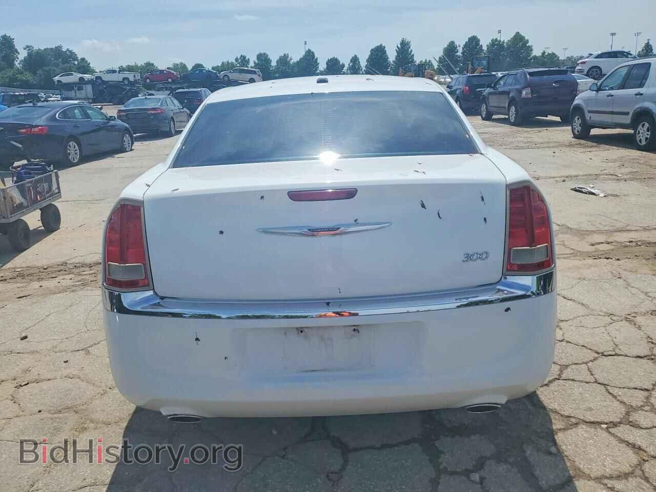 2013 CHRYSLER 300 - VIN: 2C3CCAAG7DH728426 - Фото 6
