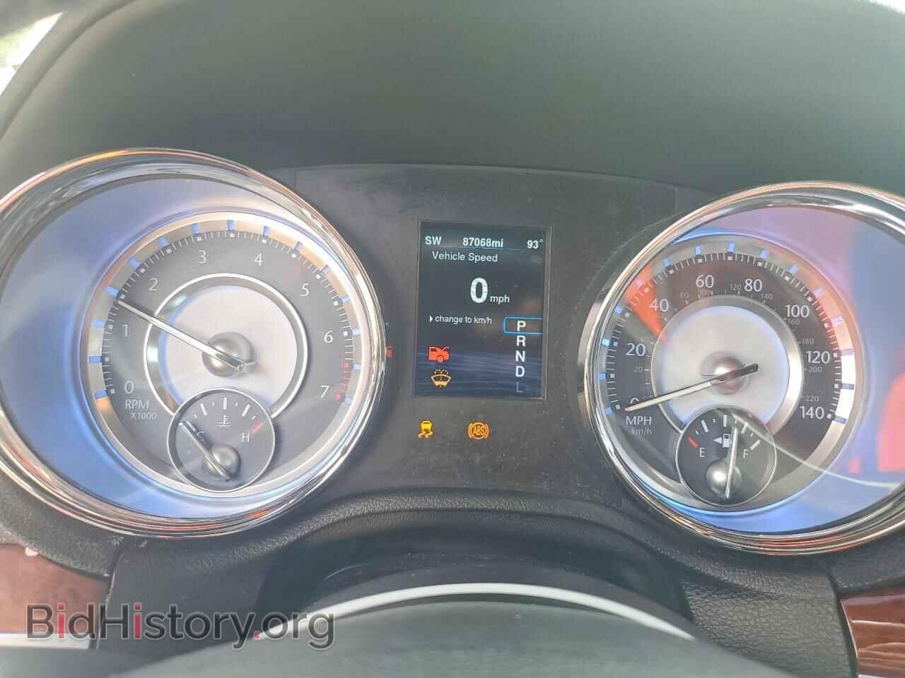 2013 CHRYSLER 300 - VIN: 2C3CCAAG7DH728426 - Фото 9