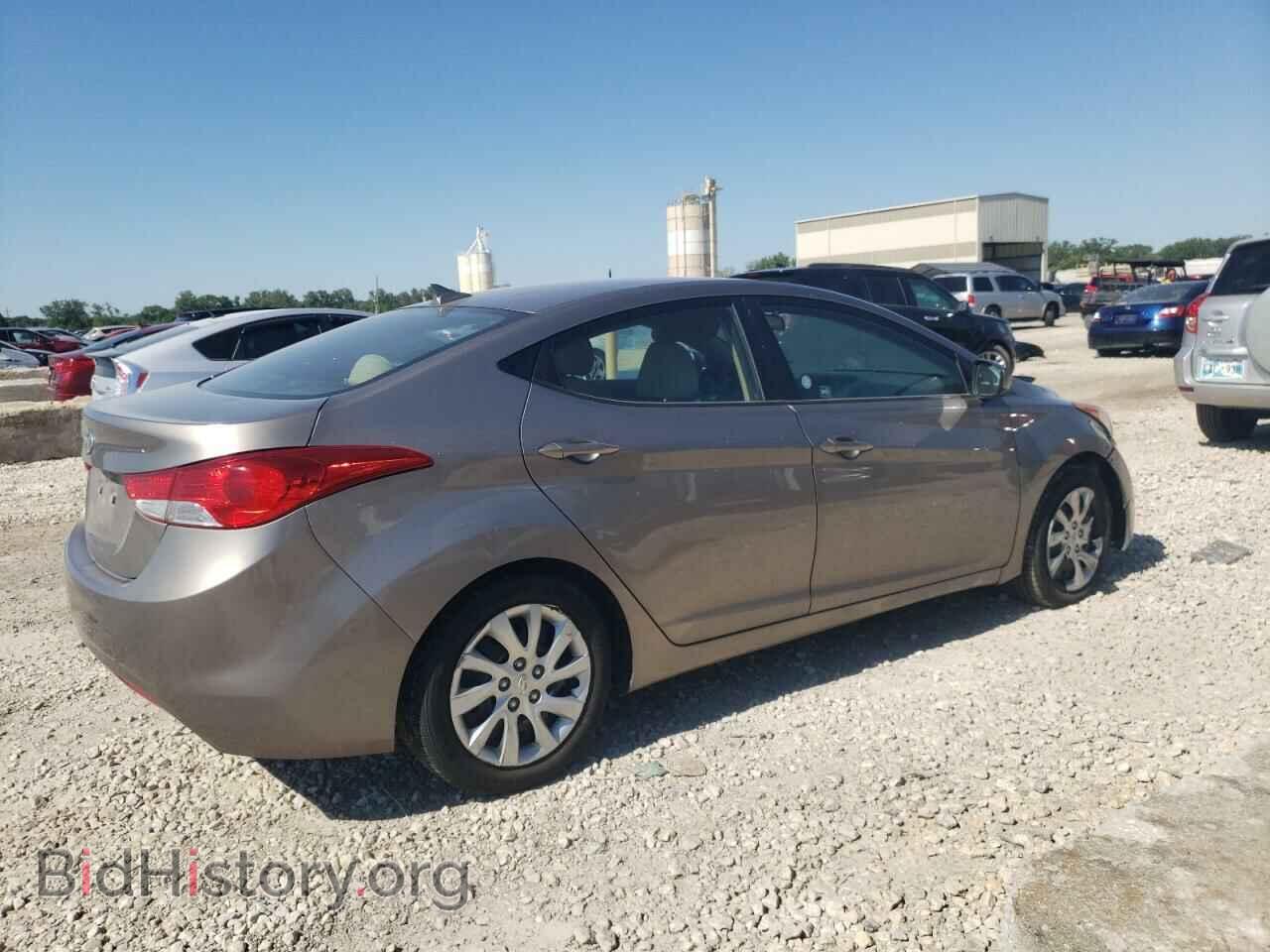 2011 HYUNDAI ELANTRA - VIN: 5NPDH4AE4BH010824 - Фото 3