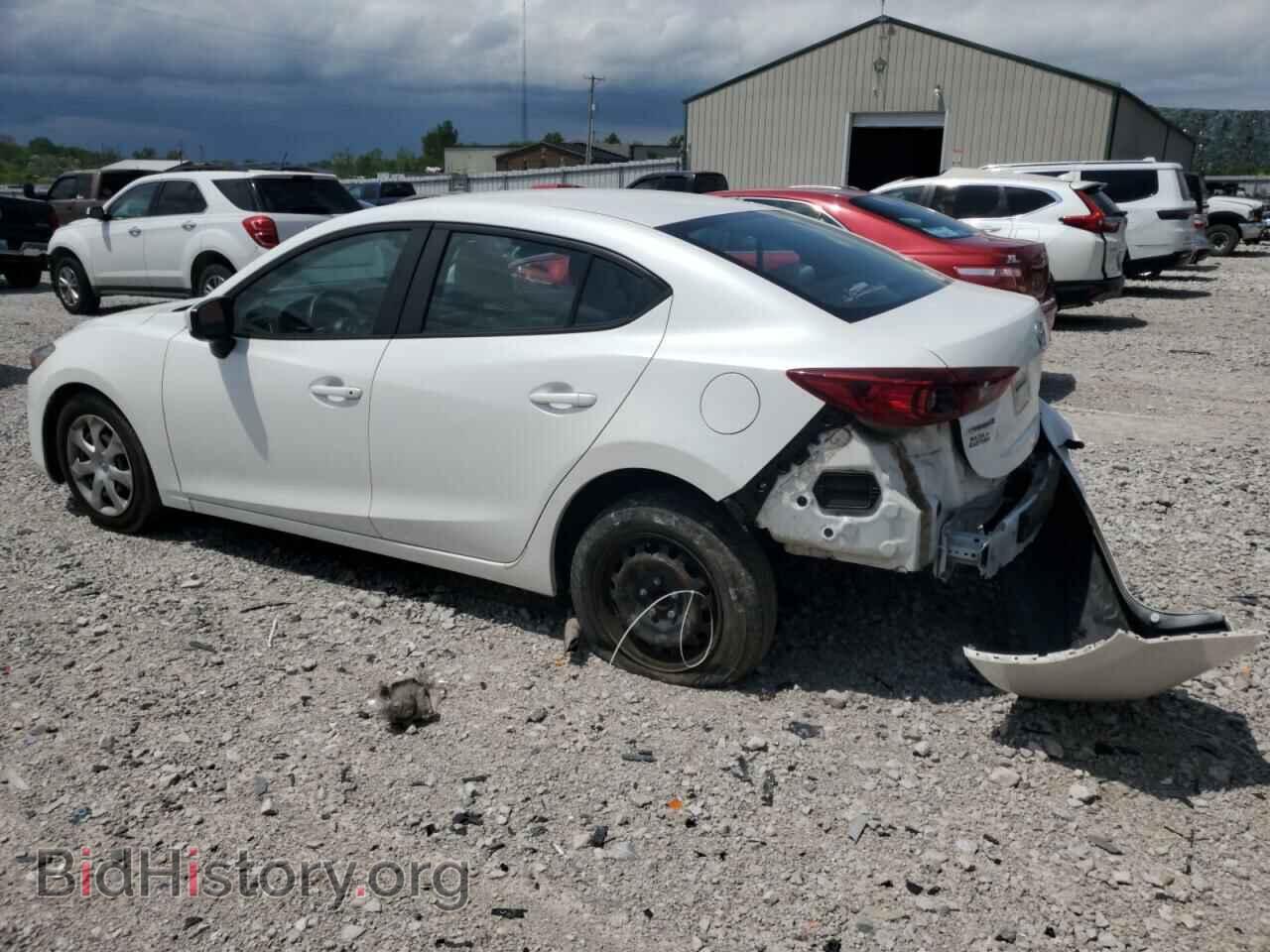 2018 MAZDA 3 - VIN: 3MZBN1U79JM237699 - Фото 2