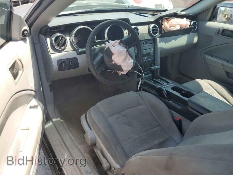 2007 Ford ALL MODELS (VIN 1ZVFT80N275353779) — фото 8 из 12