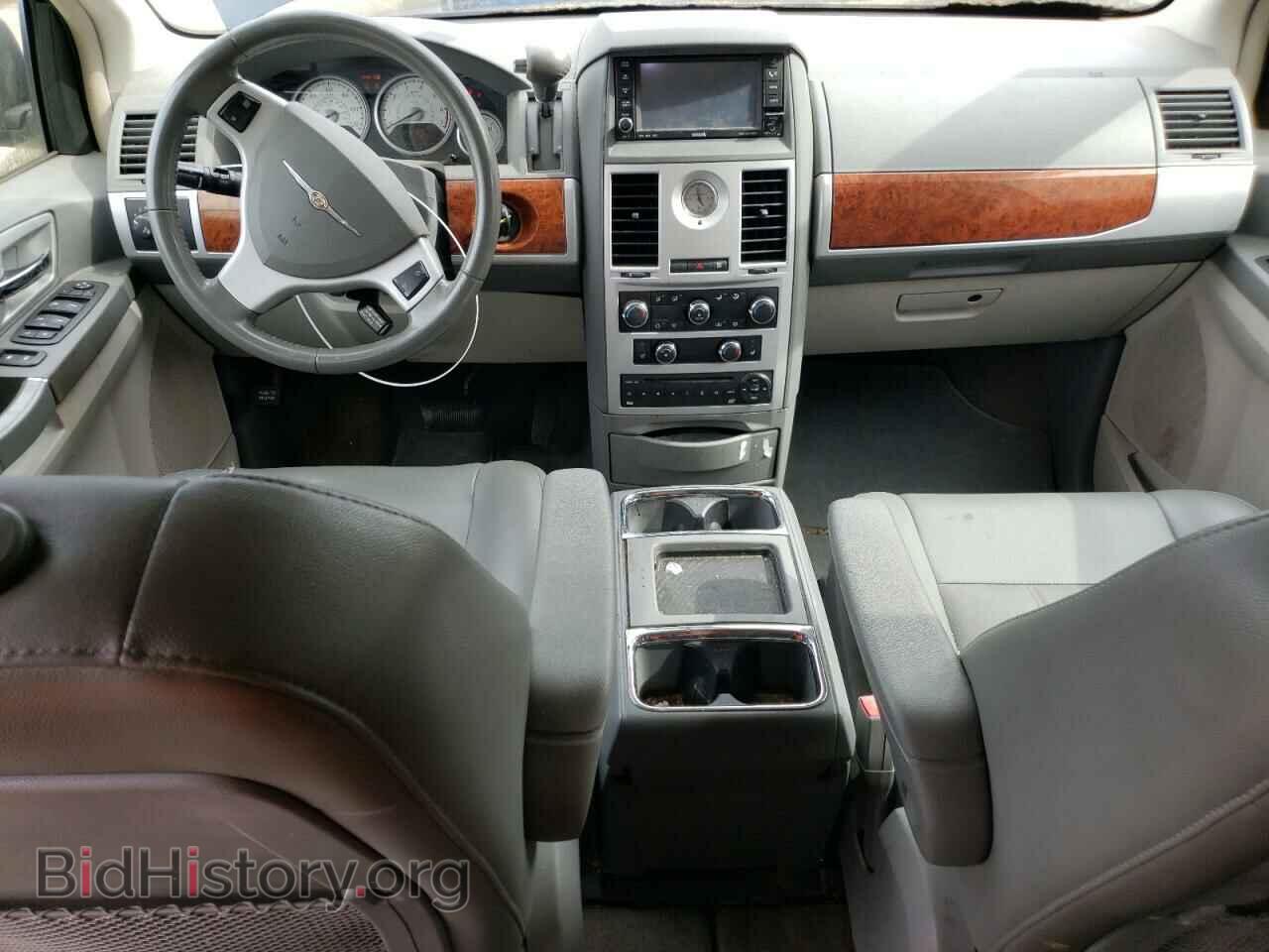 2009 CHRYSLER MINIVAN - VIN: 2A8HR54149R525745 - Фото 8