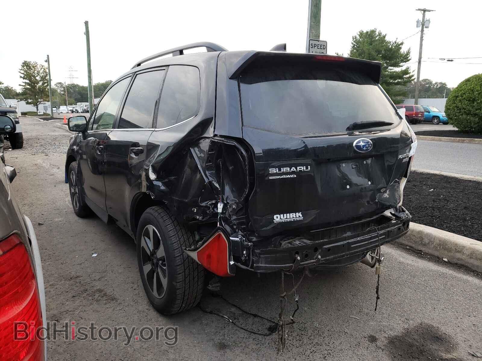 2017 SUBARU FORESTER - VIN: JF2SJARC5HH468555 - Фото 3