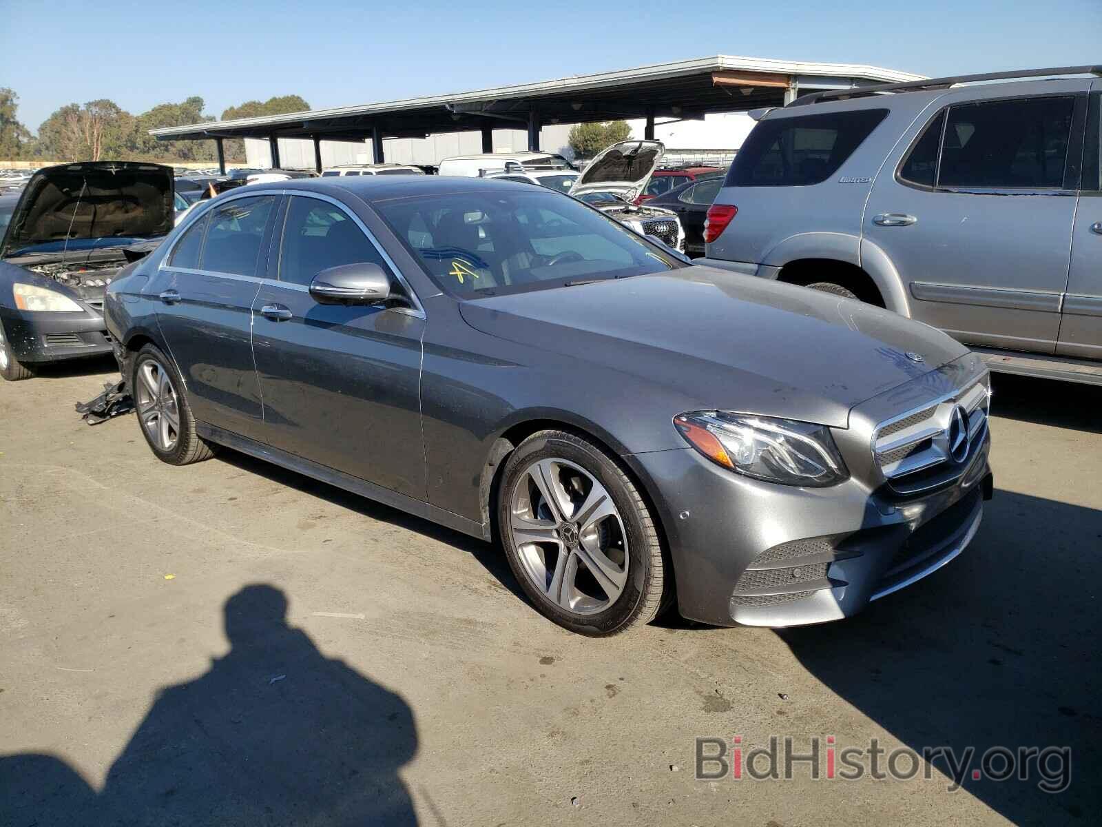 Photo WDDZF4JB1KA553367 - MERCEDES-BENZ E CLASS 2019