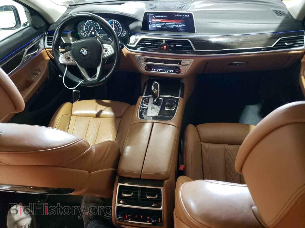 2017 BMW 7 SERIES - VIN: WBA7J2C38HG497960 - Фото 8