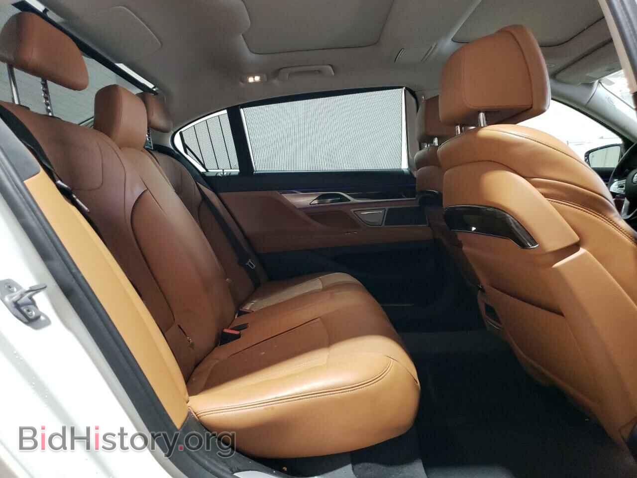 2017 BMW 7 SERIES - VIN: WBA7J2C38HG497960 - Фото 10