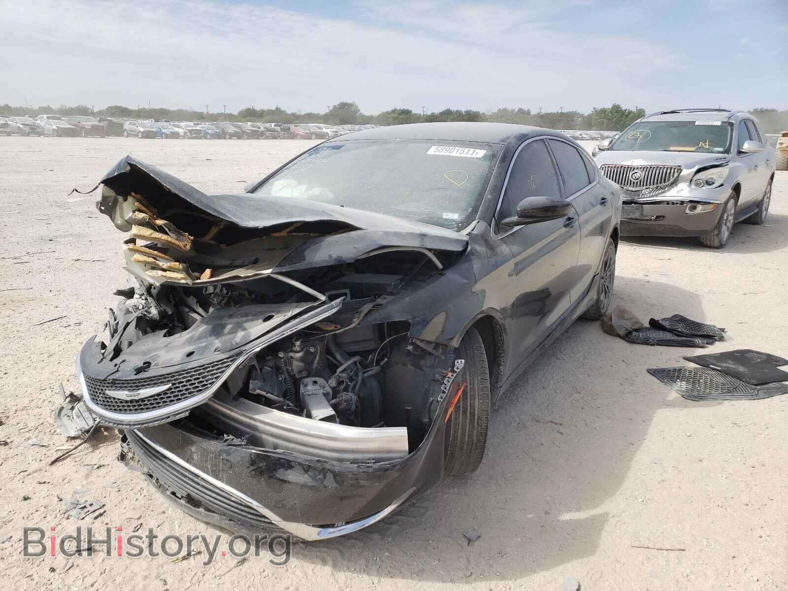 2015 CHRYSLER 200 - VIN: 1C3CCCABXFN715647 - Photo 2