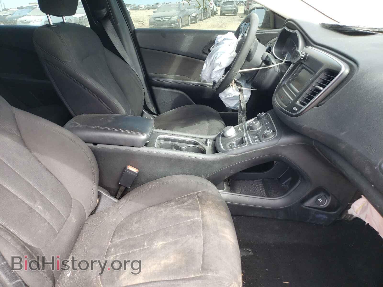 2015 CHRYSLER 200 - VIN: 1C3CCCABXFN715647 - Photo 5