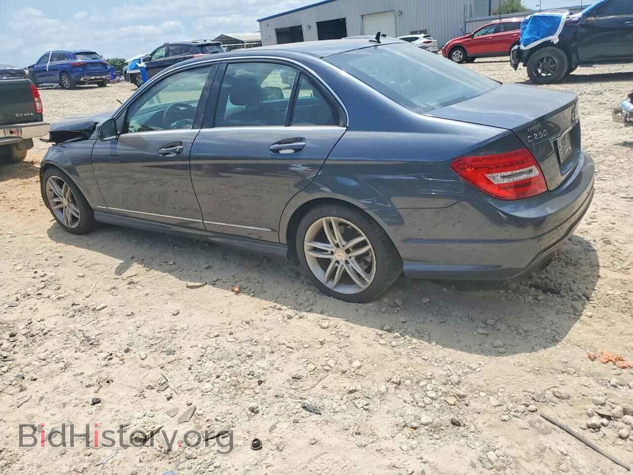 2013 MERCEDES-BENZ C-CLASS - VIN: WDDGF4HB4DA854098 - Фото 2