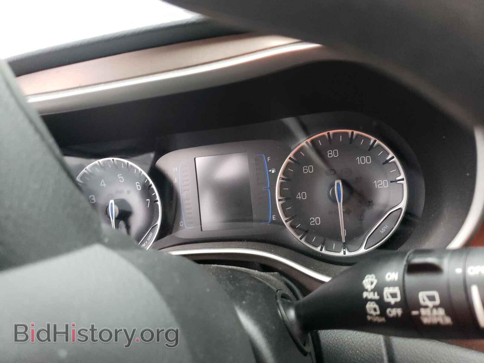 2018 CHRYSLER PACIFICA - VIN: 2C4RC1FG5JR159015 - Photo 8