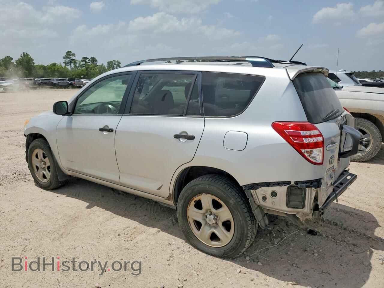 2011 TOYOTA RAV4 - VIN: JTMBF4DVXBD041235 - Фото 2
