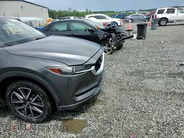 2018 MAZDA CX-5 - VIN: JM3KFACM8J1402900 - Фото 13