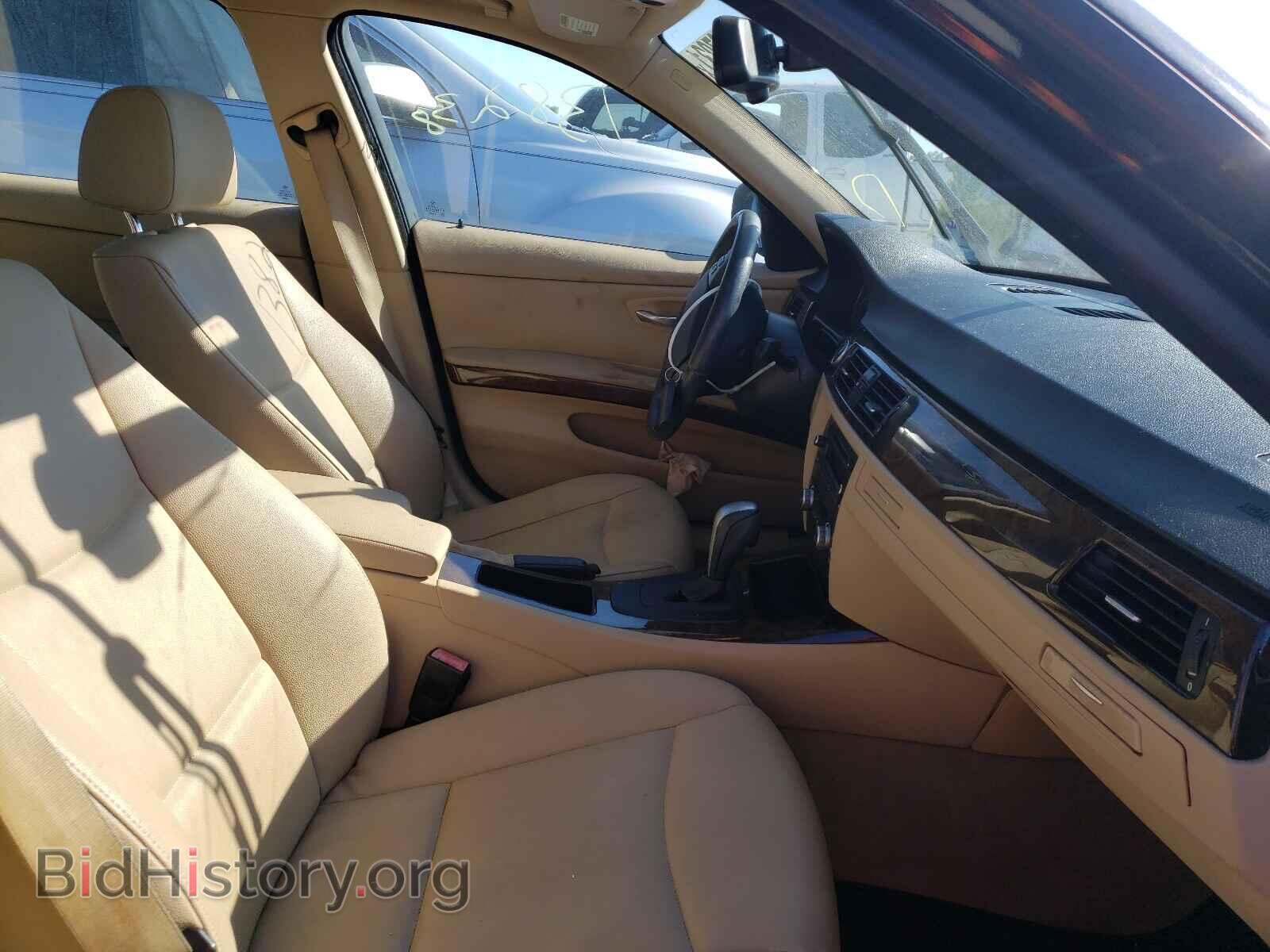 2009 BMW 3 SERIES - VIN: WBAPH73509A173724 - Фото 5